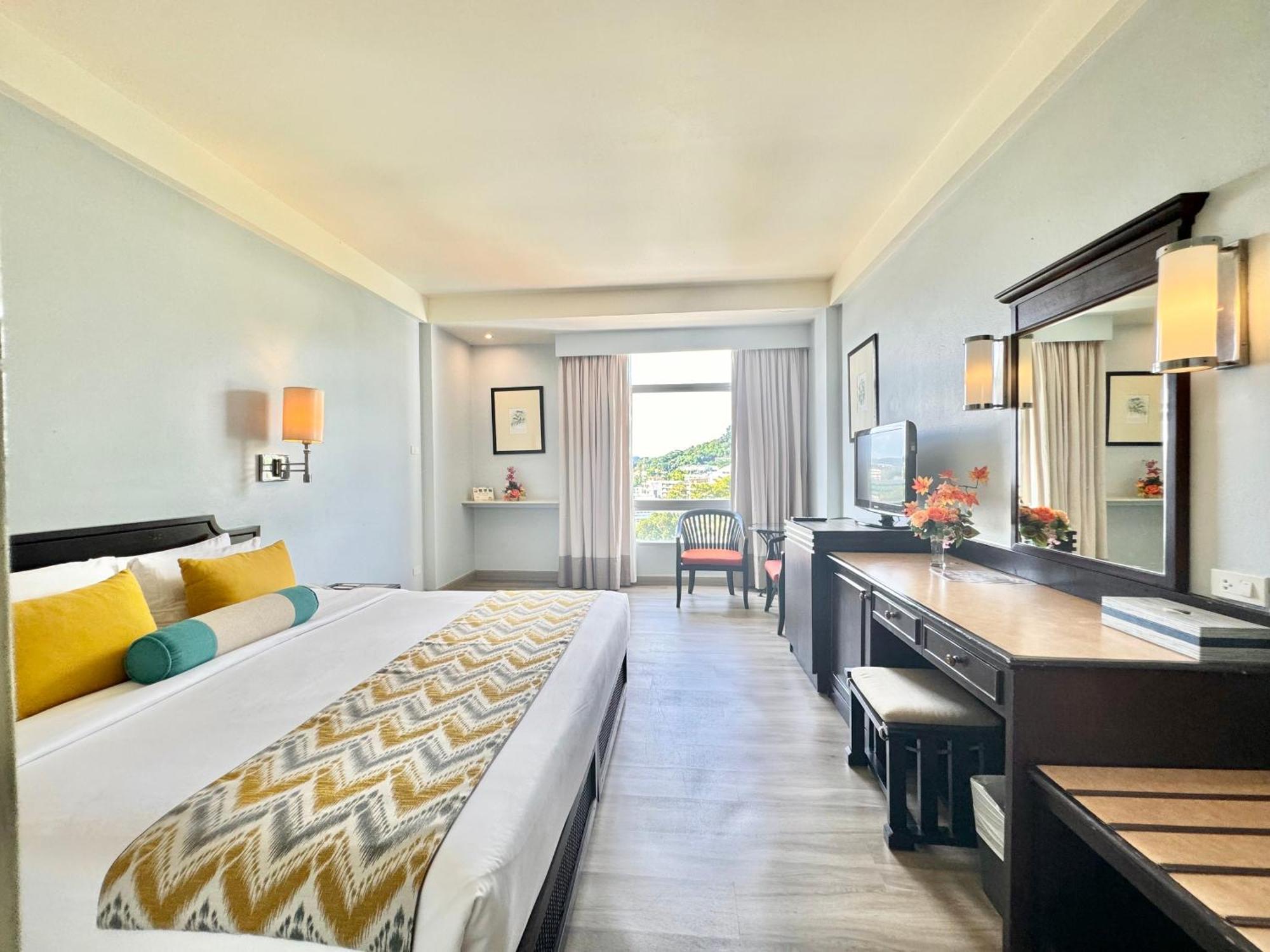 Merlin - Sha Hotel 4*