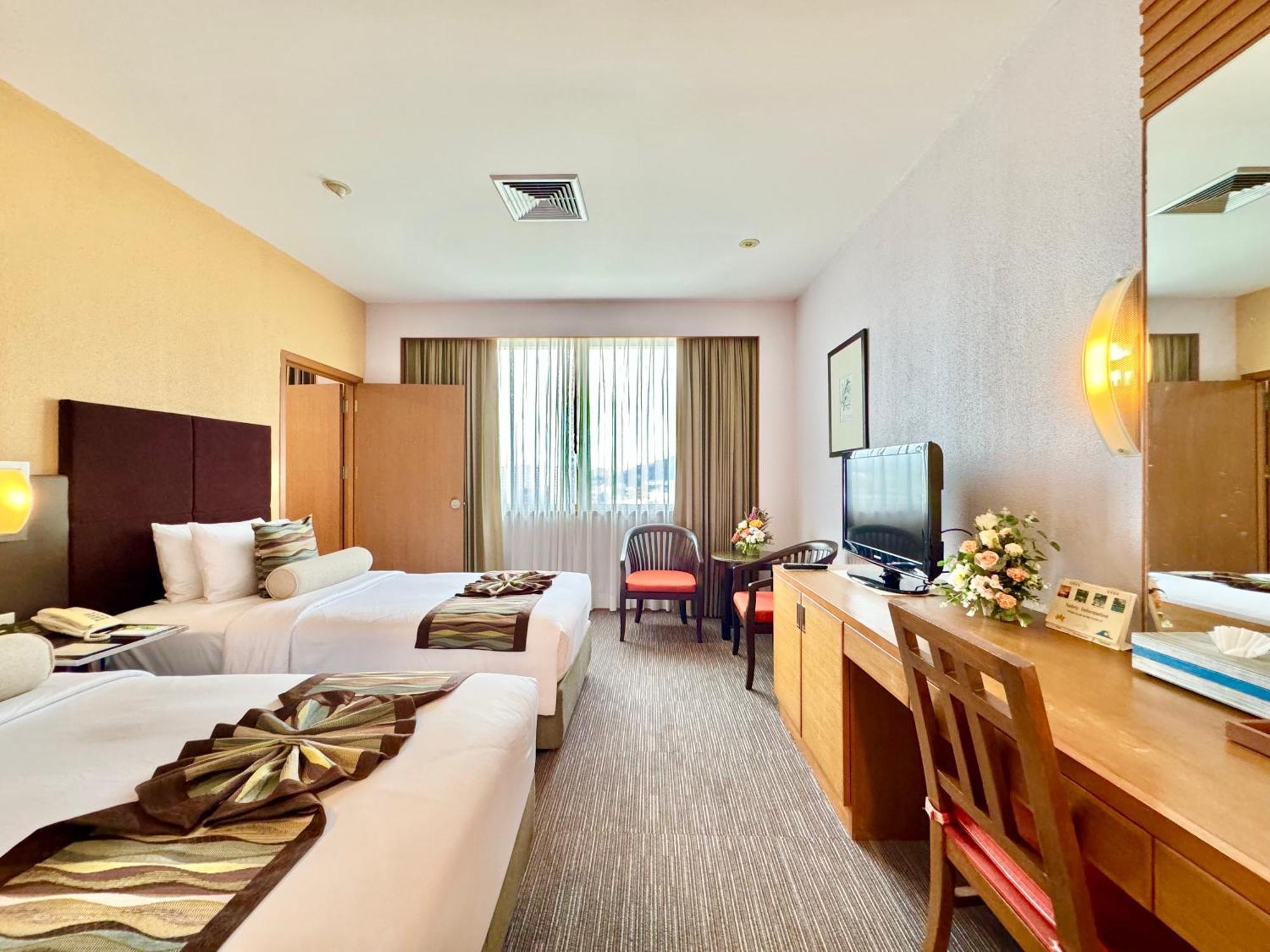 Merlin - Sha Hotel 4*